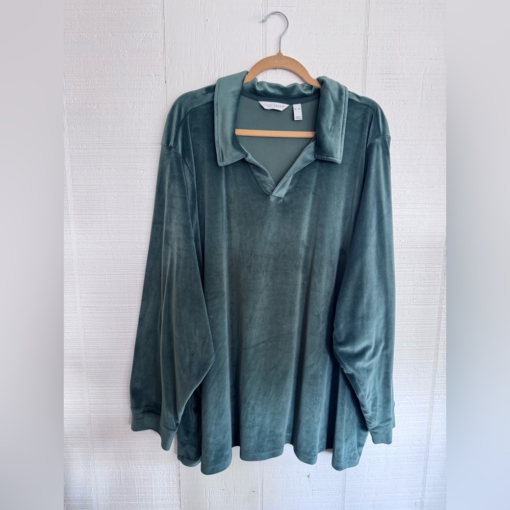 Sport Savvy size 5x long sleeve Green Velour Top